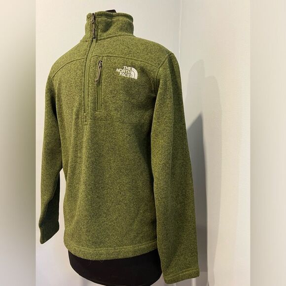 The North Face Men’s Green Fleece Quarter Zip Pullover Jacket - Picture 5 of 10